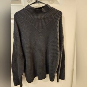 Black Sweater Sz L